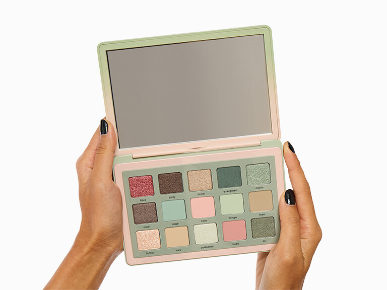 Retro Glam Eyeshadow Palette – Eyeshadow by NATASHA DENONA