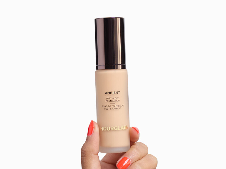 Iconbox_Inhand_HOURGLASSCOSMET