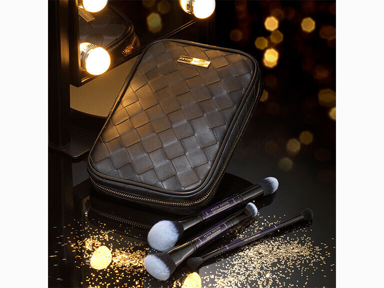 Making Faces by Kevyn Aucoin メイキング フェイス Making Faces by Kevyn Aucoin - Makeup Guide for Artists