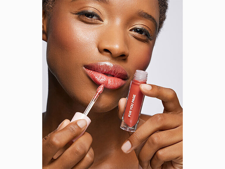 Smart Gloss® – Lip Gloss by TOYFACTORY for Nourished Lips